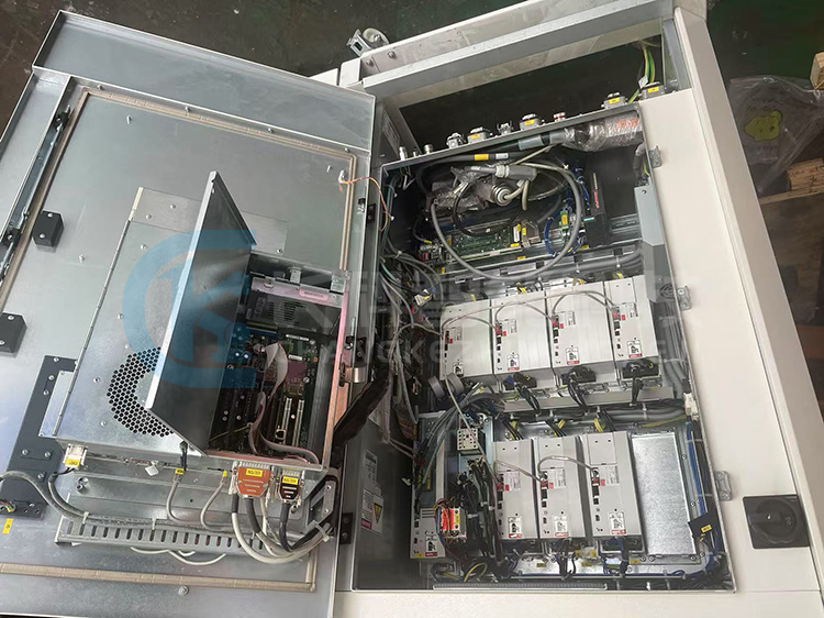 KUKA庫卡KR C2機器人KR240 Med AX KUKA庫卡KR C2機器人KR240 Med AX